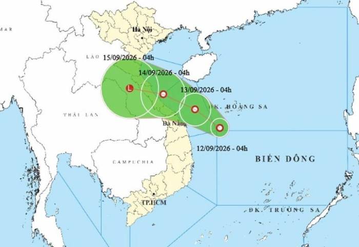 Dự báo hướng đi và cùng ảnh hưởng của áp thấp nhiệt đới. Ảnh: NCHMF