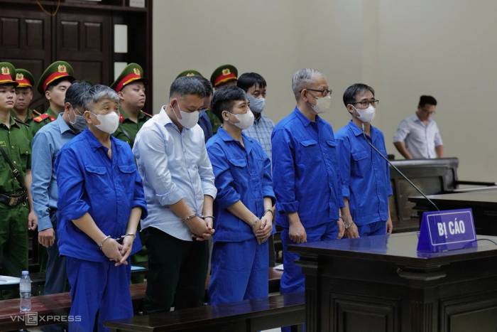 9 bị cáo tại phiên phúc thẩm ngày 25/9. Ảnh: Ngọc Thành