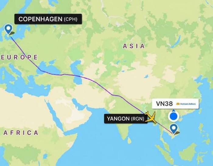 Chuyến bay VN38 hạ cánh tại Rangoon để cấp cứu hành khách  Ảnh: VNA