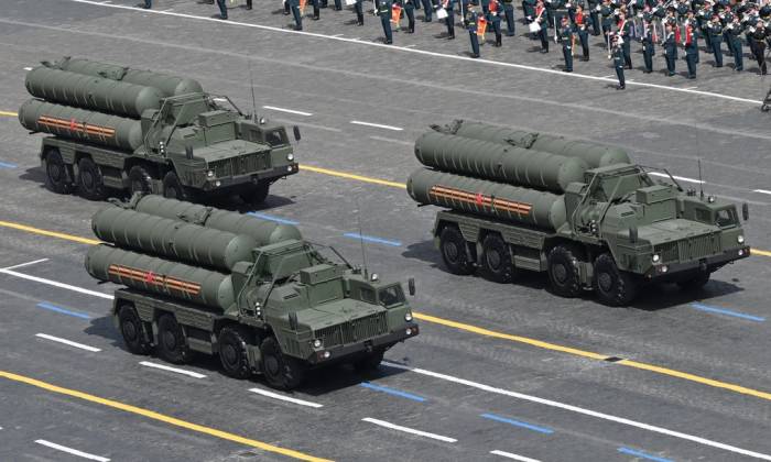 Bệ phóng của tổ hợp phòng không S-400 tại lễ Duyệt binh Chiến thắng ở Moskva, Nga, hồi tháng 5/2025. Ảnh: RIA Novosti