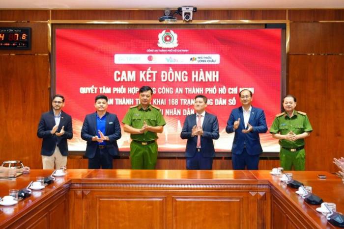 Long Châu là đối tác y tế đồng hành TPHCM triển khai 168 Trạm Công dân số. Ảnh: H.Khánh