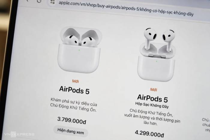 Thông tin đặt hàng AirPods 5 trên website của Apple. Ảnh: Trọng Đạt