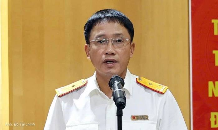 Phó cục trưởng Cục Thuế (Bộ Tài chính) Mai Sơn phát biểu tại họp báo. Ảnh: Cục Thuế