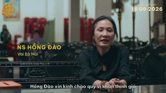 Hồng Đào trong hậu trường phim Lên hương - ra rạp vào tháng 9