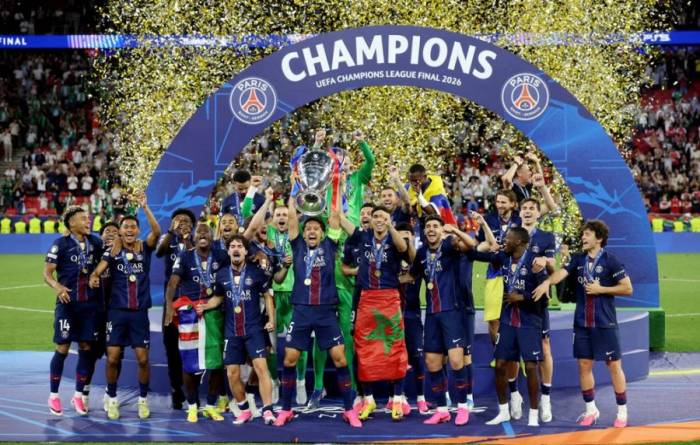 Các cầu thủ PSG ăn mừng chức vô địch Champions League 2025-2026 sau trận PSG – Arsenal trên sân Puskas Arena, Budapest, Hungary ngày 30/5/2026. Ảnh: Reuters