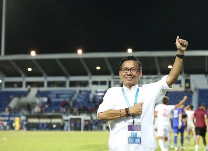 HLV Hoàng Anh Tuấn ăn mừng sau khi cùng Việt Nam hòa Indonesia 0-0 rồi thắng luân lưu 6-5 ở chung kết U23 Đông Nam Á 2023 trên sân Rayong, Thái Lan ngày 26/8/2023. Ảnh: Lâm Thỏa