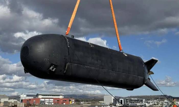 Tàu ngầm không người lái Excalibur trong ảnh công bố ngày 5/1. Ảnh: Naval News