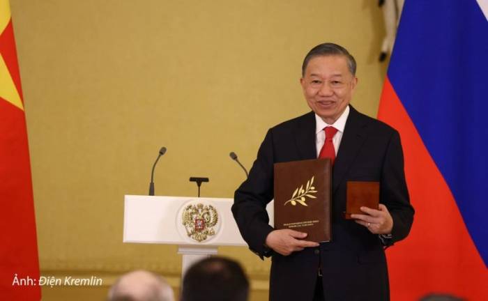 Tổng Bí thư, Chủ tịch nước Tô Lâm nhận Giải thưởng Hòa bình Lev Tolstoy năm 2026 cho . Ảnh: Điện Kremlin