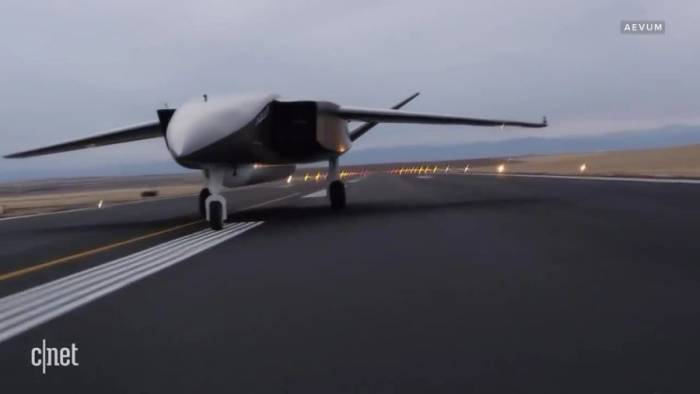 UAV bí ẩn xuất hiện tại sân bay Mỹ