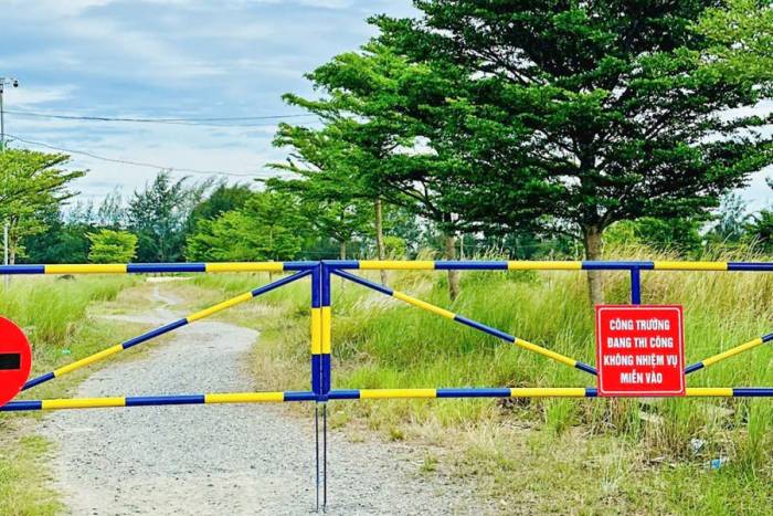 Nhiều dự án bất động sản ở phường Điện Bàn Đông (khu vực nằm giữa trung tâm Đà Nẵng và phố cổ Hội An), được tháo gỡ theo cơ chế, chính sách đặc thù. Ảnh: Ngọc Trường