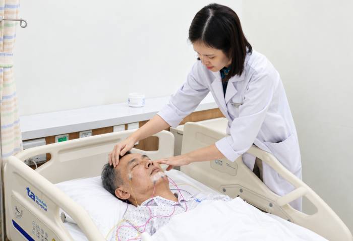 Đo đa ký giúp tìm nguyên nhân rối loạn giấc ngủ đồng thời phát hiện sớm các tổn thương não bộ. Ảnh: Bệnh viện Đa khoa Tâm Anh