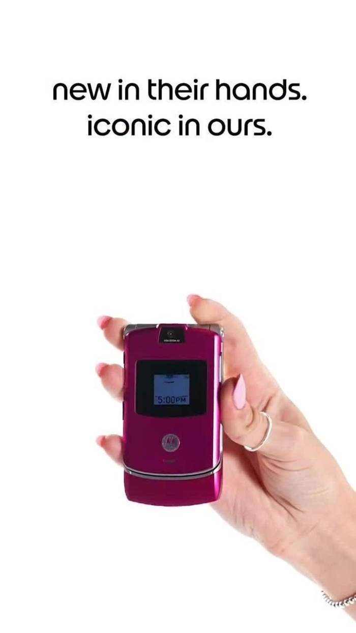 Samsung và loạt thương hiệu đăng ảnh chế hài hước về iPhone Duo