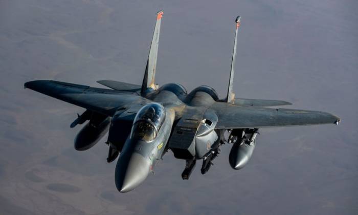 Tiêm kích F-15E Mỹ bay tại Trung Đông tháng 7/2025. Ảnh: USAF