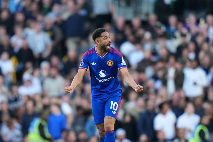 Matheus Cunha ăn mừng sau khi ghi bàn gỡ hòa cho Man Utd trong trận gặp Fulham tại Ngoại hạng Anh ở Craven Cottage, London, Anh, ngày 20/9/2026. Ảnh: AP