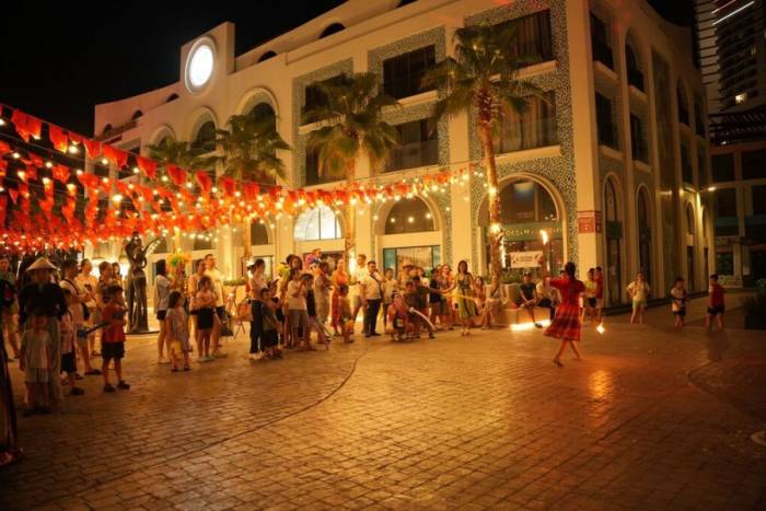 Nhiều điểm đến tại Nha Trang bổ sung các hoạt động trải nghiệm sau hoàng hôn để thu hút và giữ chân du khách. Ảnh: KDI Group