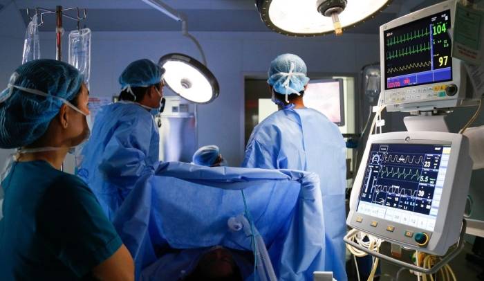 Bác sĩ phẫu thuật tại Bệnh viện Từ Dũ. Ảnh: Bệnh viện cung cấp
