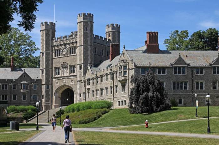Một góc khuôn viên Đại học Princeton, Mỹ. Ảnh: Luxuo