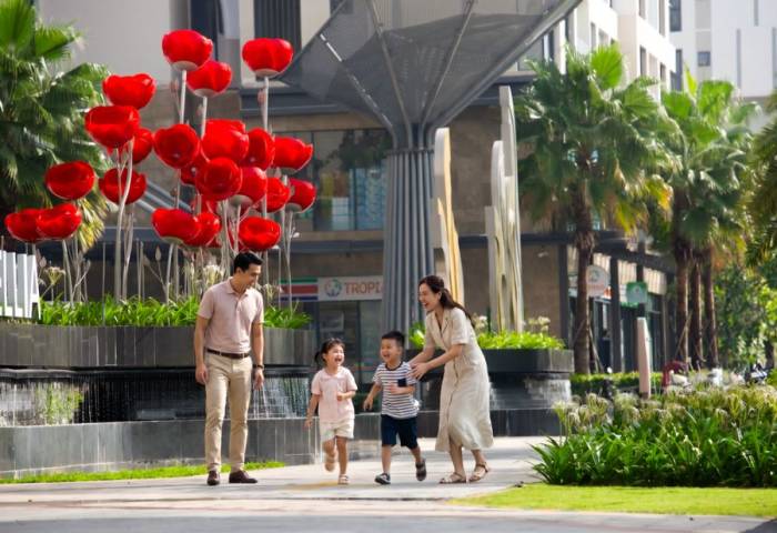 Cư dân sinh sống tại các dự án Masterise Homes. Ảnh: Masterise Homes