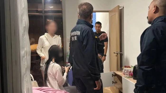 Hai trong ba người phụ nữ Trung Quốc được cảnh sát Thái Lan giải cứu vào rạng sáng 23/9. Ảnh: Thaiger