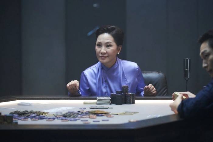 Tạo hình của diễn viên Hồng Đào trong phim Tazza: The Song of Beelzebub. Ảnh: CJ ENM