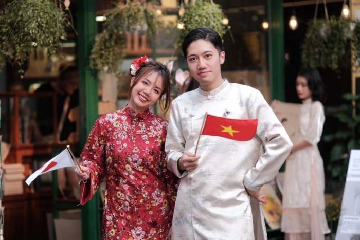 Thanh Ấn và Hiroshi, cùng 34 tuổi, chụp ảnh vào dịp Valentines năm 2026. Ảnh: Nhân vật cung cấp