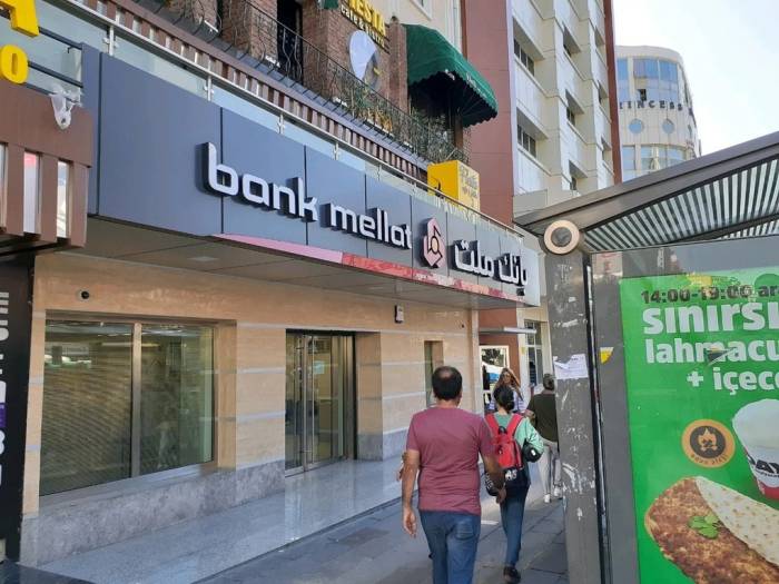Một chi nhánh của Bank Mellat ở Ankara, Thổ Nhĩ Kỳ. Ảnh: Yandex