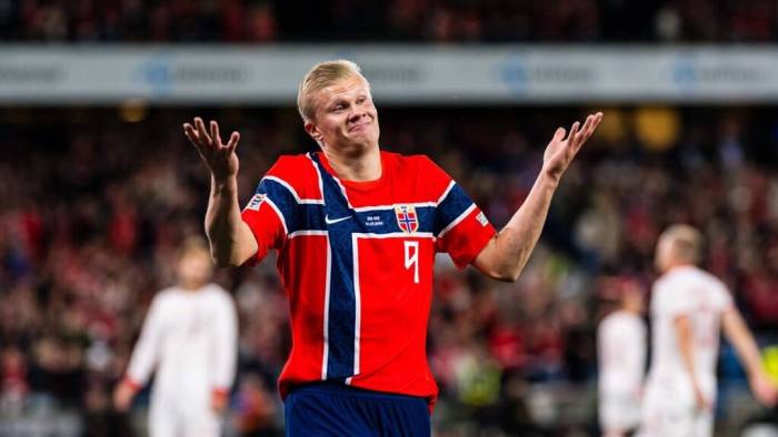 Haaland mừng bàn thắng trong trận Na Uy thắng Đan Mạch ở lượt mở màn bảng A4 UEFA Nations League, trên sân Ullevaal tại Oslo, Na Uy tối 24/9/2026. Ảnh: Reuters