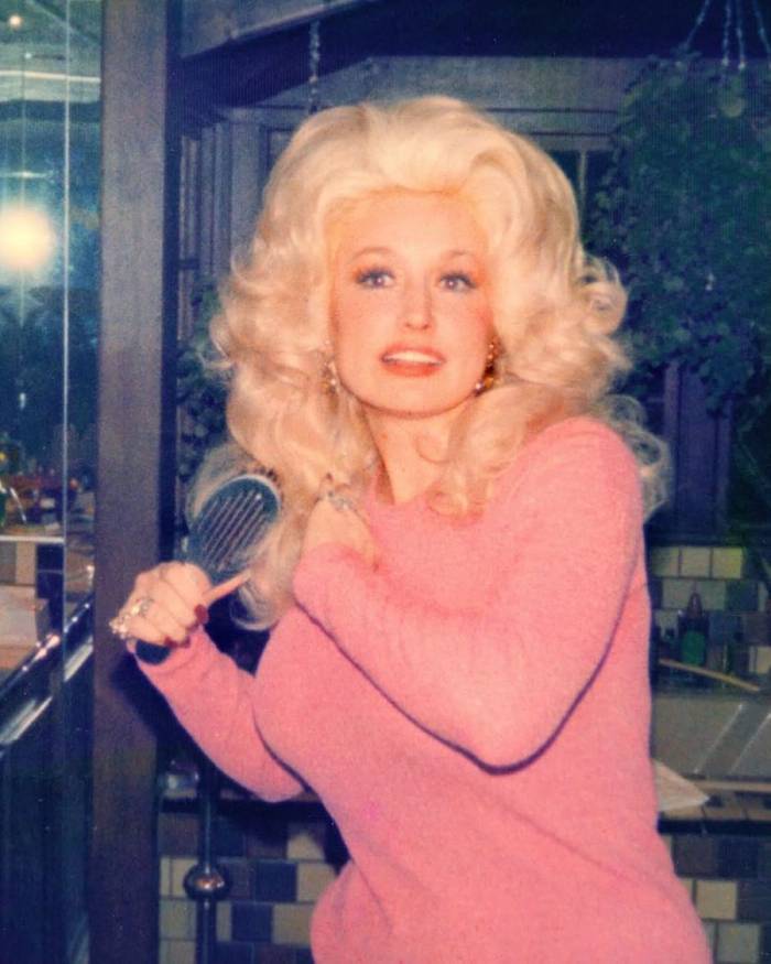 Nhan sắc thời xuân sắc của nghệ sĩ. Ảnh: Instagram Dolly Parton