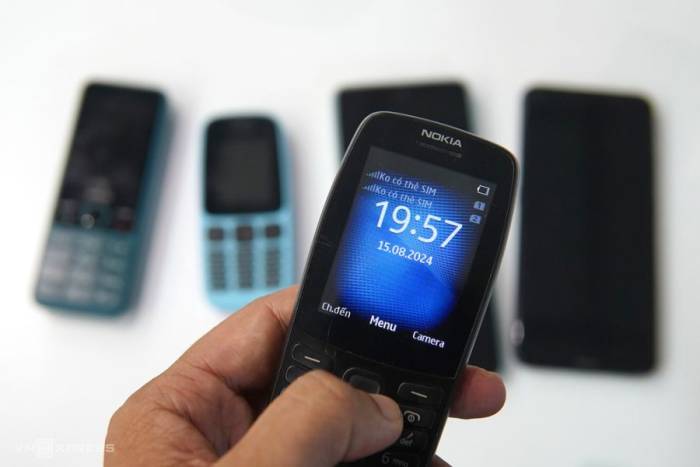 Điện thoại cục gạch Nokia trước thời điểm tắt sóng 2G, tháng 10/2024. Ảnh: Lưu Quý