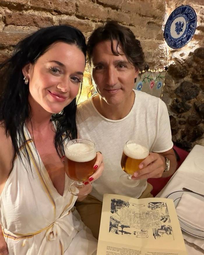 Cựu Thủ tướng Justin Trudeau và ca sĩ Katy Perry hiện là một trong những cặp sao nổi tiếng nhất Hollywood. Ảnh: Instagram Justin Trudeau