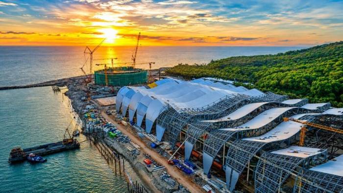 Các công trình phục vụ APEC 2027 tại Phú Quốc đang được thi công với tốc độ thần tốc. Ảnh: Sun Group