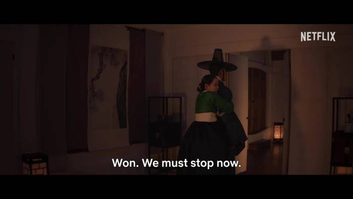 Son Ye Jin diễn mối tình tay ba trong phim 19+