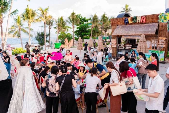 Các hoạt động tại Libera Nha Trang thu hút du khách. Ảnh: KDI Group