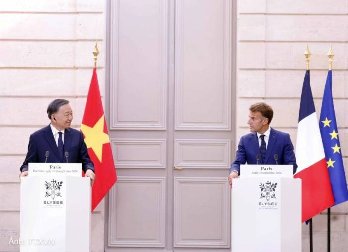 Tổng Bí thư, Chủ tịch nước Tô Lâm và Tổng thống Pháp Emmanuel Macron gặp gỡ báo chí