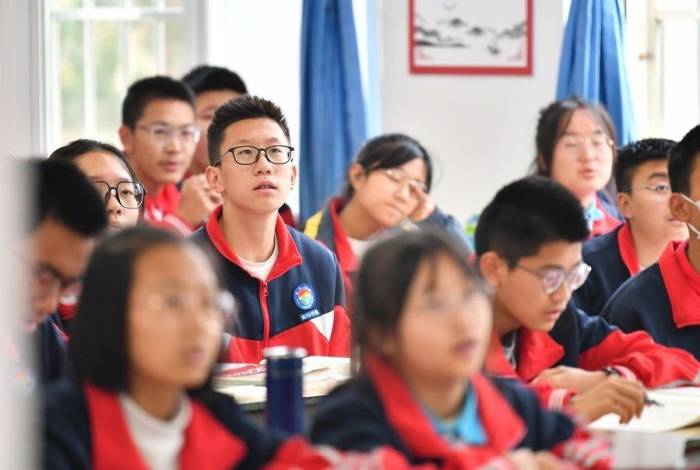 Học sinh trung học ở Thiểm Tây, Trung Quốc. Ảnh: Xinhua