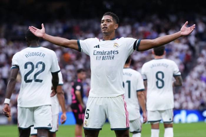 Jude Bellingham ăn mừng bàn mở tỷ số trong trận Real thắng Malaga 4-0 ở vòng ba La Liga trên sân Bernabeu, Madrid, Tây Ban Nha ngày 30/8/2026. Ảnh: AP