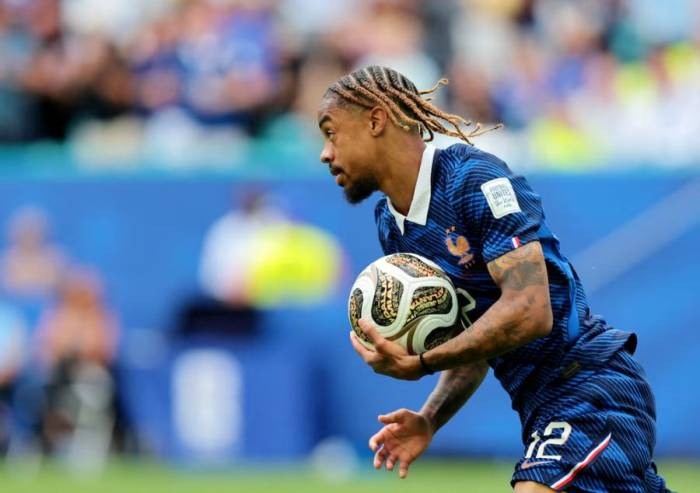 Bradley Barcola sau khi ghi bàn trong trận Pháp – Anh ở World Cup 2026 trên sân Miami, Florida, Mỹ ngày 18/7/2026. Ảnh: Reuters