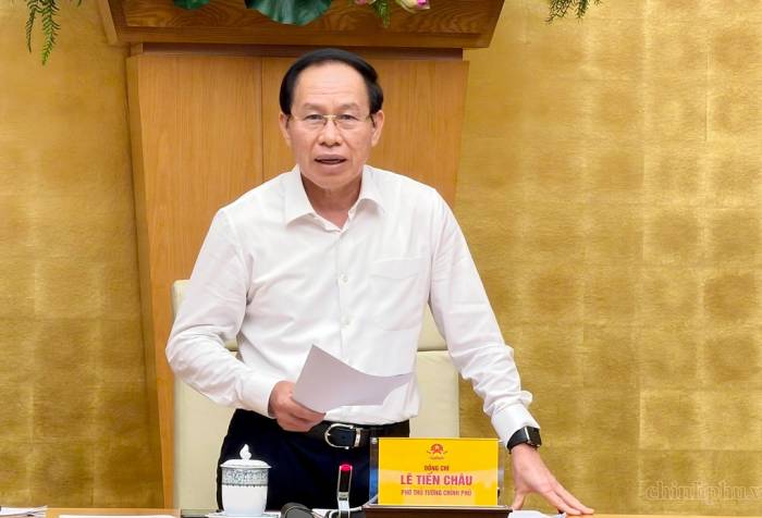 Phó Thủ tướng Lê Tiến Châu tại cuộc họp chiều 24/9. Ảnh: VGP