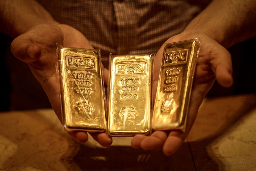Vàng thỏi tại một cửa hàng ở Dubai, Các tiểu vương quốc Arab Thống nhất ngày 13/4. Ảnh: AFP