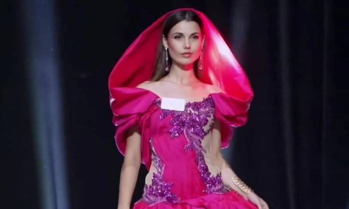 Elisabeth Reynés trong phần thi Top Model