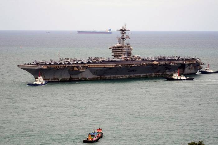 Tàu sân bay Mỹ USS Abraham Lincoln cập cảng Laem Chabang, tỉnh Chonburi, Thái Lan, ngày 2/9/2026. Ảnh: AP