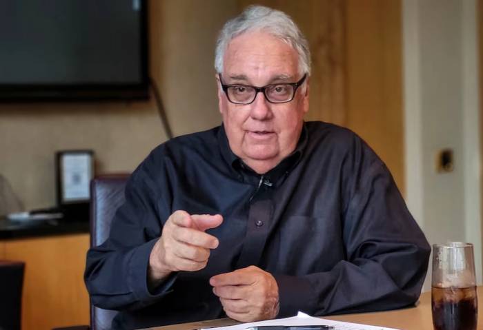 Howard Buffett trong một cuộc phỏng vấn với Reuters tháng 9/2023. Ảnh: Reuters