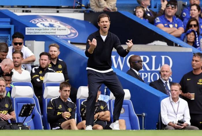 HLV Xavi Alonso chỉ đạo trong trận Chelsea thắng Brighton 4-3 ở vòng hai Ngoại hạng Anh trên sân Stamford Bridge, London, Anh ngày 30/8/2026. Ảnh: Reuters