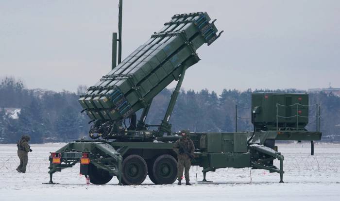 Tổ hợp phòng không Patriot trong cuộc tập trận tại sân bay Warsaw Babice, Ba Lan, tháng 2/2023. Ảnh: AFP