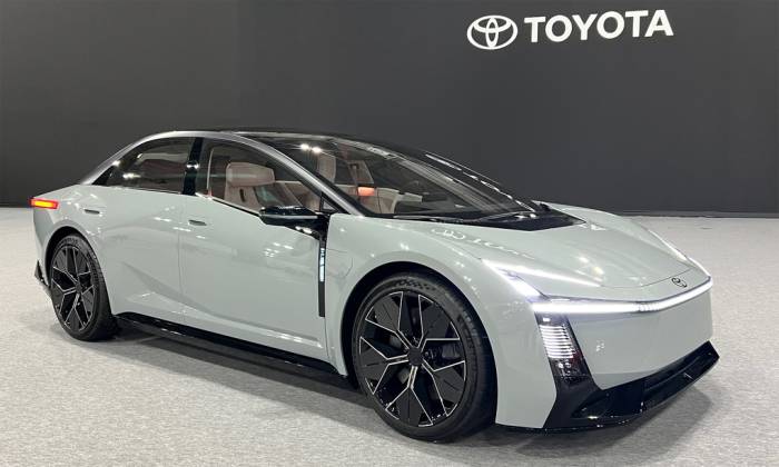 Toyota Corolla bản concept ra mắt trong năm 2025. Ảnh: Automotive News