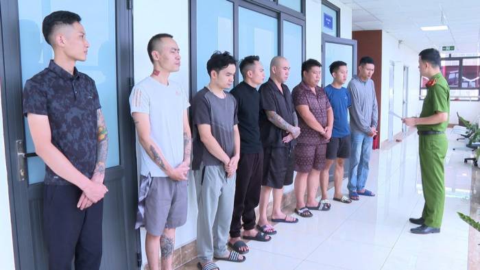 Các bị can trong vụ án. Ảnh: Công an cung cấp
