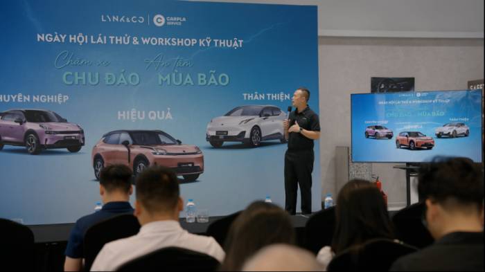 Đại diện Lynk & Co Việt Nam chia sẻ thông tin tại sự kiện Chăm xe chu đáo - An tâm mùa bão. Ảnh: Lynk & Co