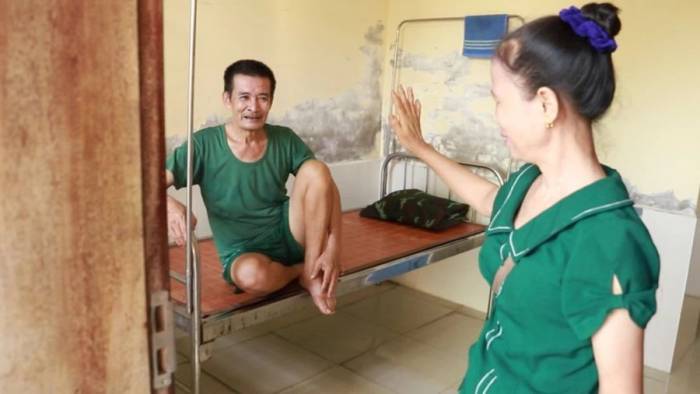 Chuyện tình của cô giáo mầm non và người lính tâm thần