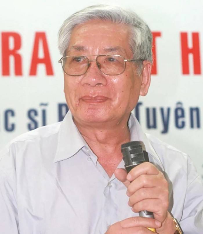 Nhà thơ Định Hải lúc sinh thời. Ảnh: Gia đình cung cấp