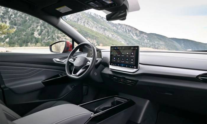 Giống nhiều mẫu xe điện khác, Volkswagen ID. 4 có hệ thống khởi động thông minh khi người lái chỉ cần ngồi vào ghế, đạp phanh và chuyển số. Ảnh: Car and Driver